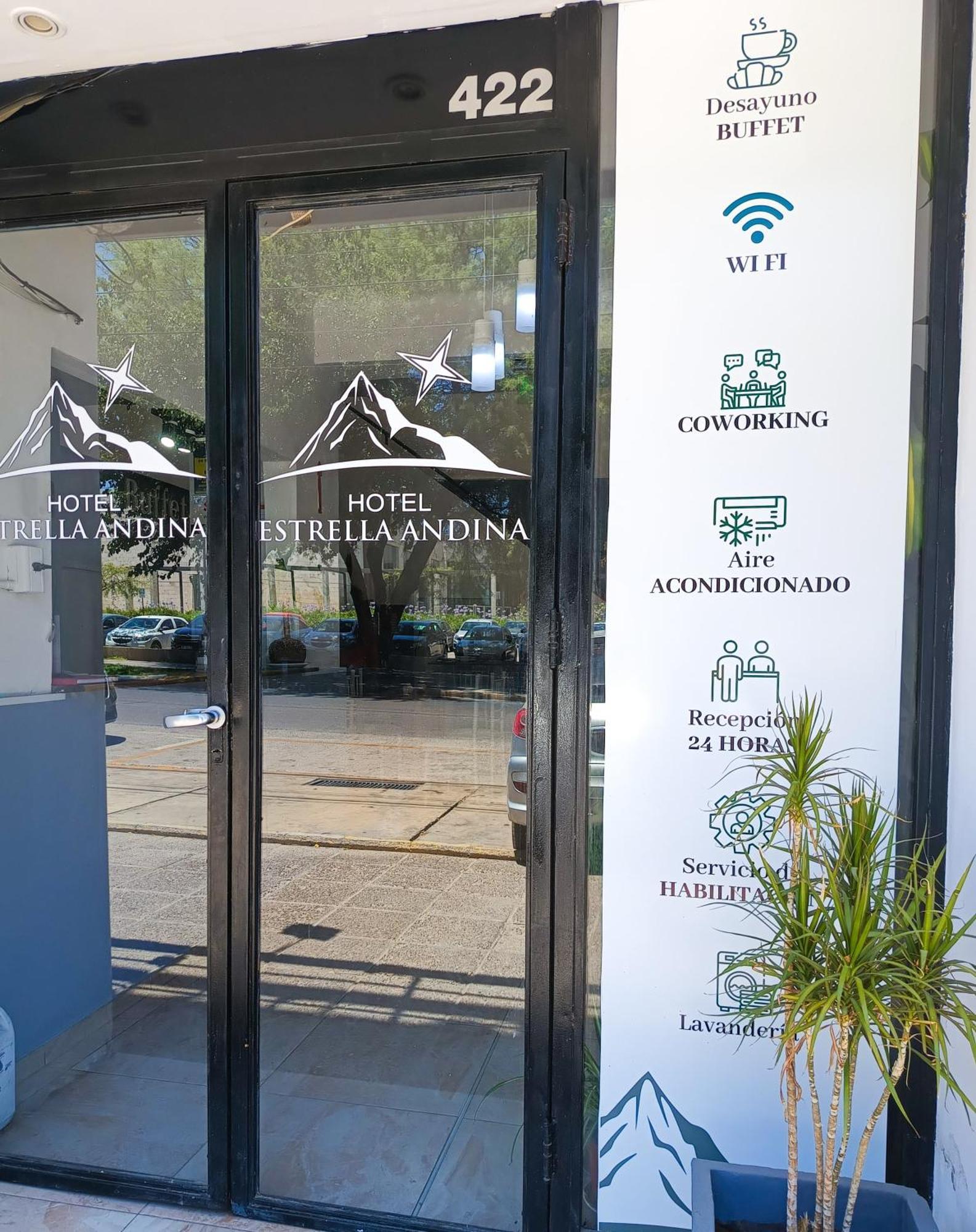 Estrella Andina Hotel *